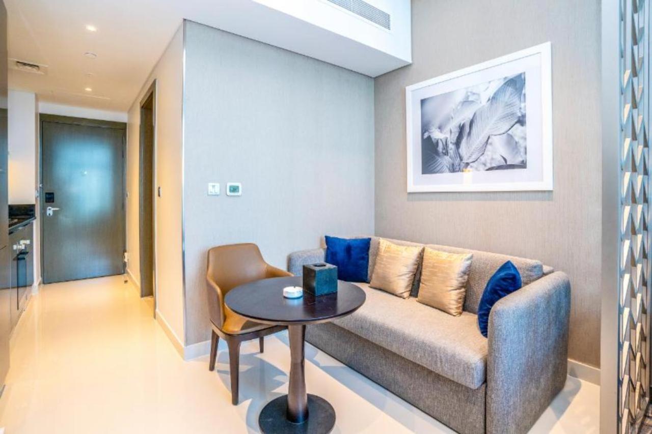 With Canal View In Business Bay With Pool & Gym *